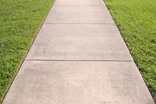 Cost of Sidewalk Concrete Repair in Marion