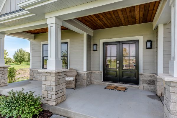 Cost of Porch Concrete Patching in Marion