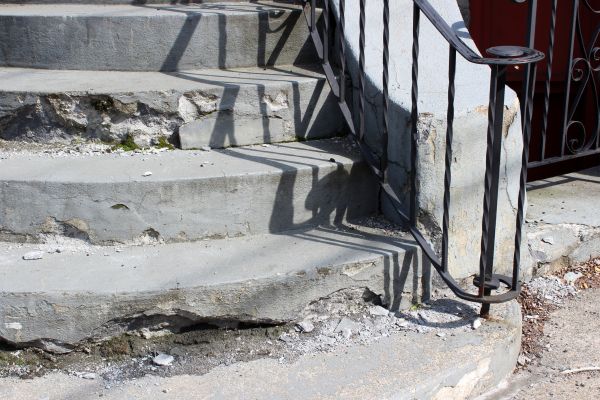 Cost of Cement Stairs Repair in Marion